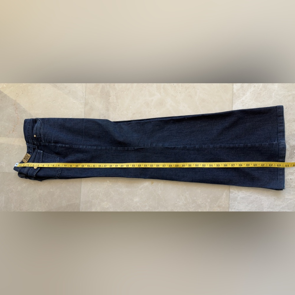 KORS MICHAEL KORS Classic Blue Flared Women's Jeans, Size 6 ( S) - Picture 3 of 16